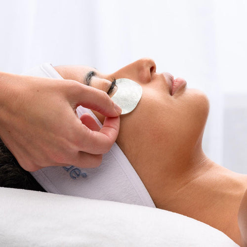 Toepassing van PolyPeptide Collagel Eye op de huid