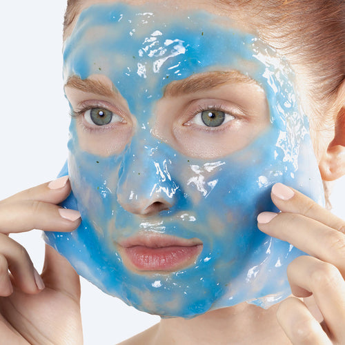 Illustratie bij voordelen van Brighten + Glow Jelly Mask